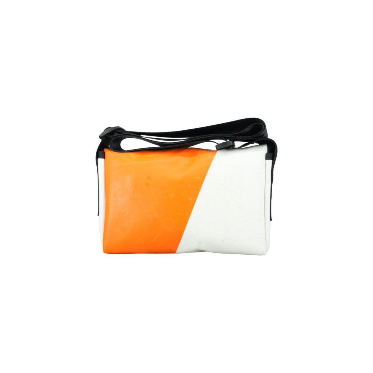 Umhängetasche aus recycelter LKW-Plane | Handgemacht | Unisex | Upcycling Schultertasche