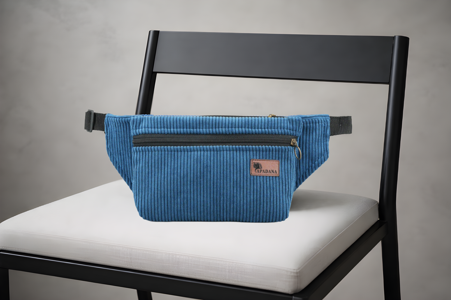 4-Eckig – Nachhaltige Bauchtasche aus  Cord-mit 3 Fächern