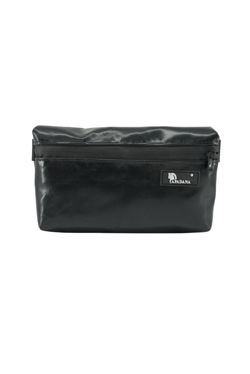 4-Ekig Bauchtasche aus recycelter LKW-Plane | Unisex | Crossbody tragbar | Handgemacht