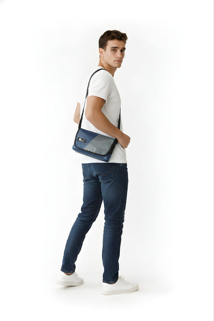 Umhängetasche aus recycelter LKW-Plane | Handgemacht | Unisex | Upcycling Schultertasche