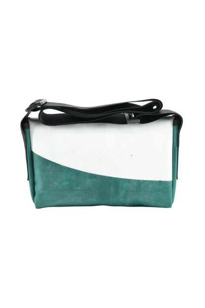 Umhängetasche aus recycelter LKW-Plane | Handgemacht | Unisex | Upcycling Schultertasche