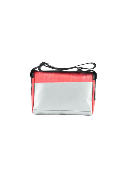 Umhängetasche aus recycelter LKW-Plane | Handgemacht | Unisex | Upcycling Schultertasche