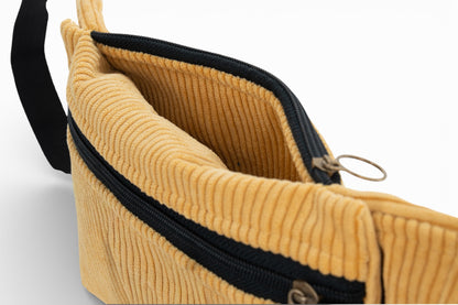 4-Eckig – Nachhaltige Cord-Bauchtasche mit 3 Fächern