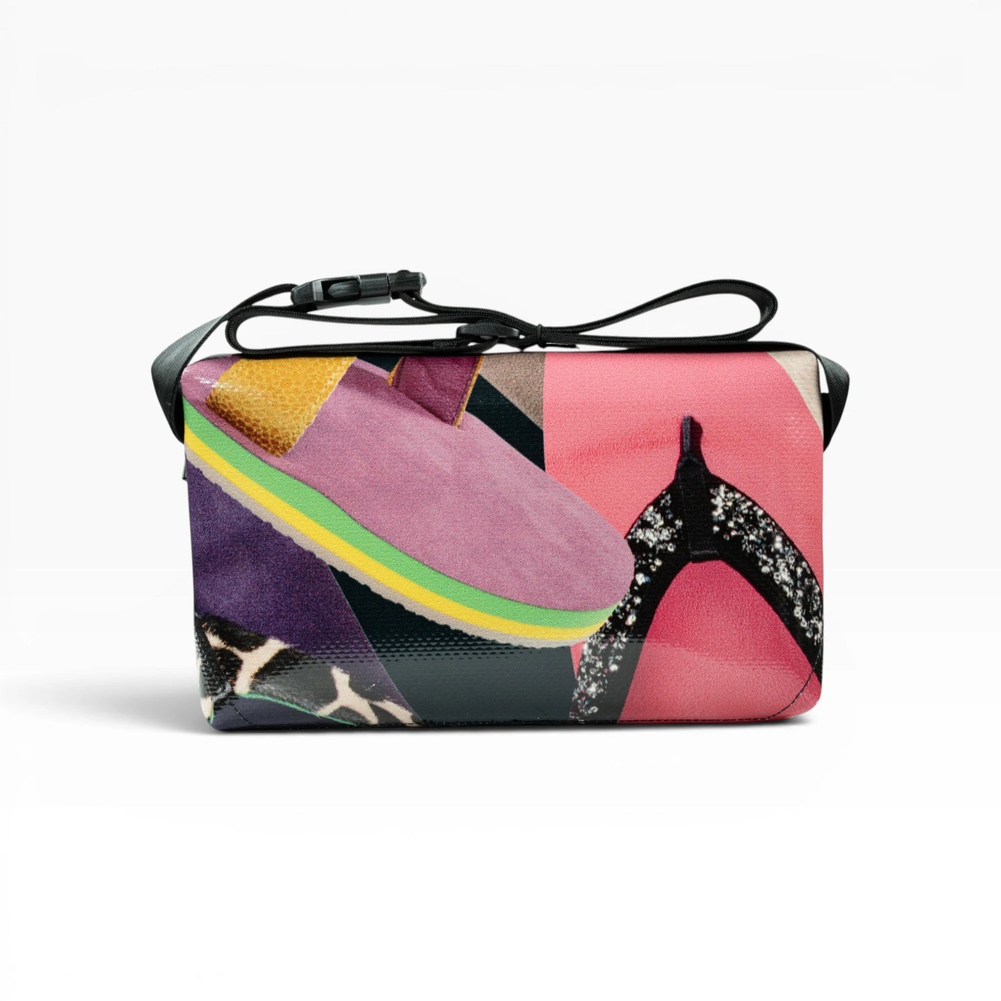 4-Ekig Bauchtasche aus recycelter LKW-Plane | Unisex | Crossbody tragbar | Handgemacht