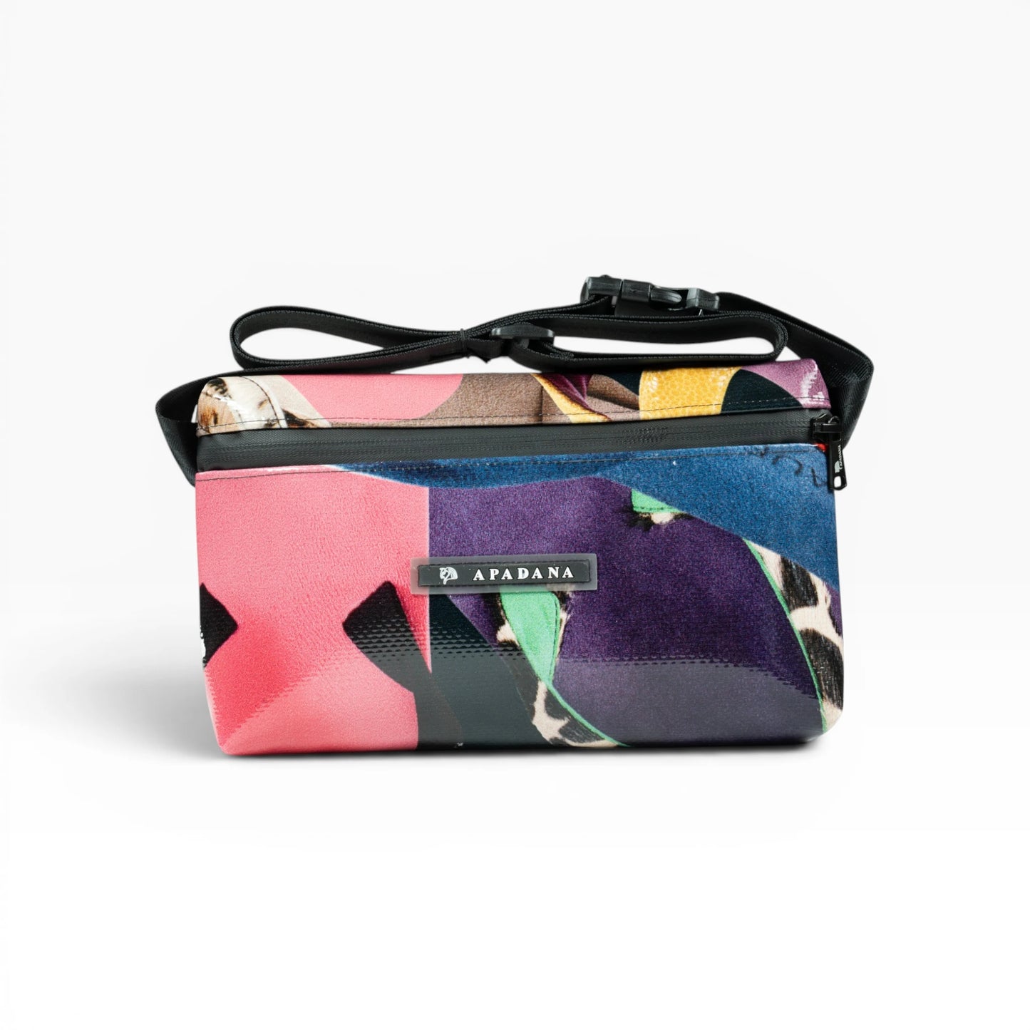 4-Ekig Bauchtasche aus recycelter LKW-Plane | Unisex | Crossbody tragbar | Handgemacht