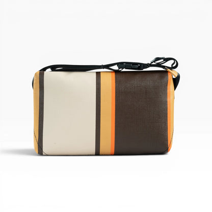 4-Ekig Bauchtasche aus recycelter LKW-Plane | Unisex | Crossbody tragbar | Handgemacht