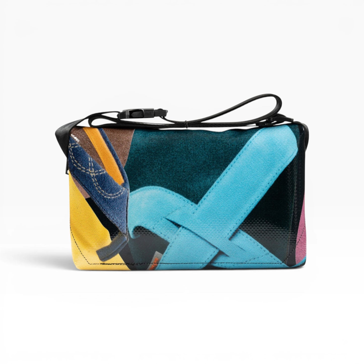 4-Ekig Bauchtasche aus recycelter LKW-Plane | Unisex | Crossbody tragbar | Handgemacht