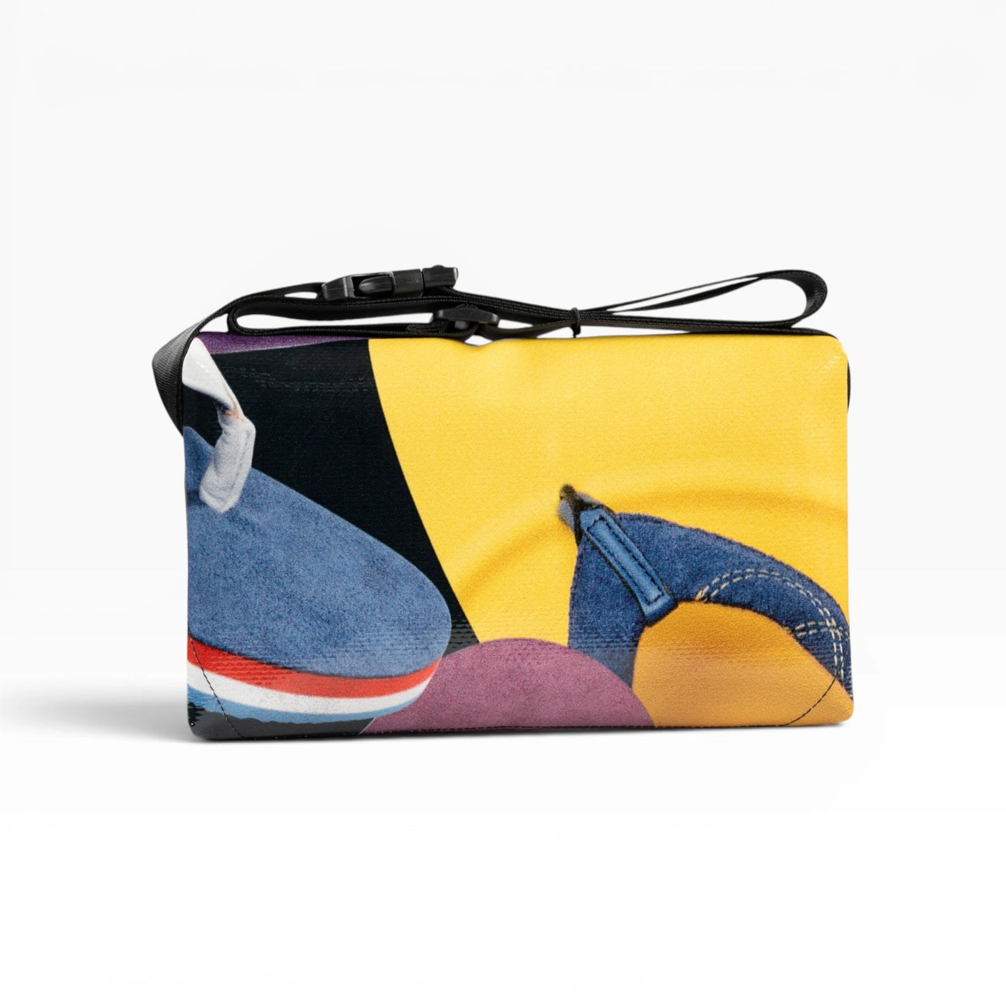 4-Ekig Bauchtasche aus recycelter LKW-Plane | Unisex | Crossbody tragbar | Handgemacht