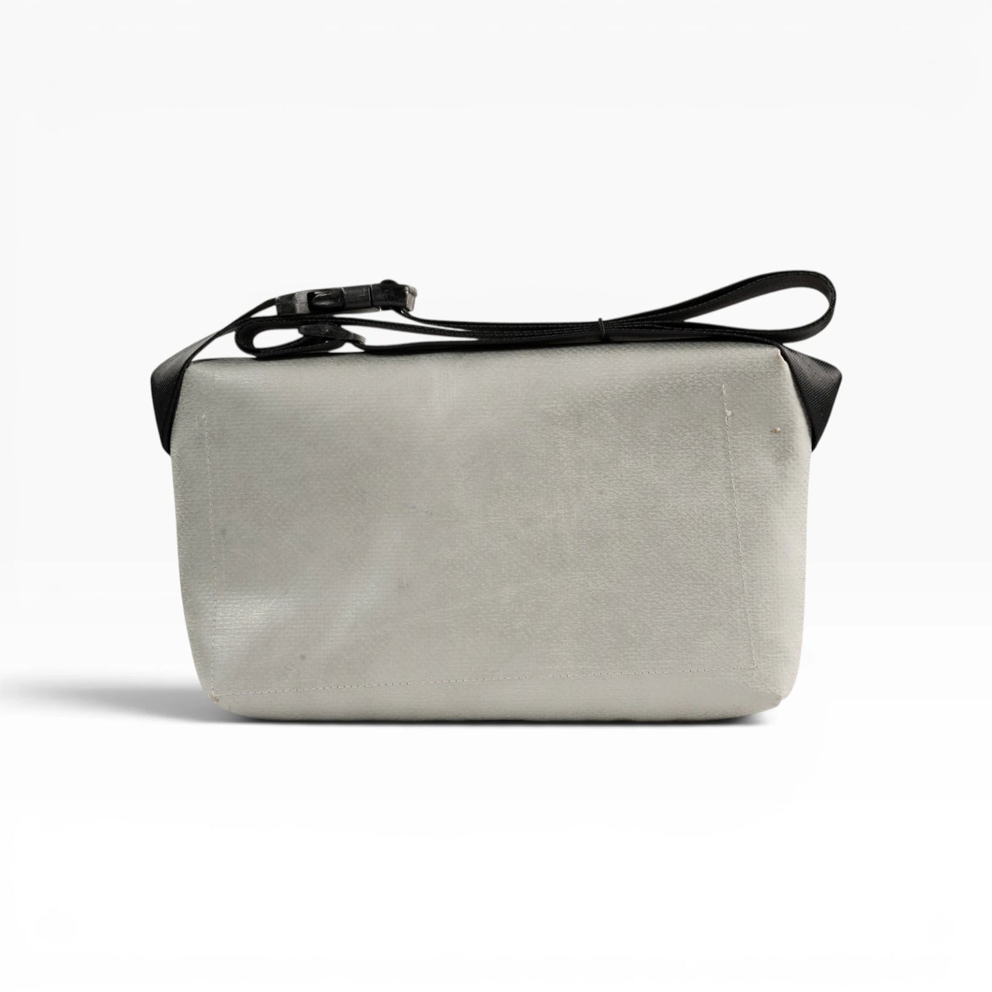 4-Ekig Bauchtasche aus recycelter LKW-Plane | Unisex | Crossbody tragbar | Handgemacht