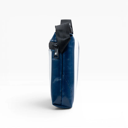 4-Ekig Bauchtasche aus recycelter LKW-Plane | Unisex | Crossbody tragbar | Handgemacht