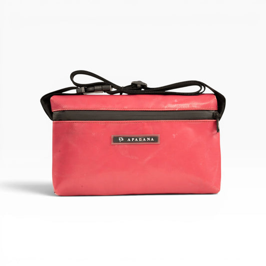 4-Ekig Bauchtasche aus recycelter LKW-Plane | Unisex | Crossbody tragbar | Handgemacht