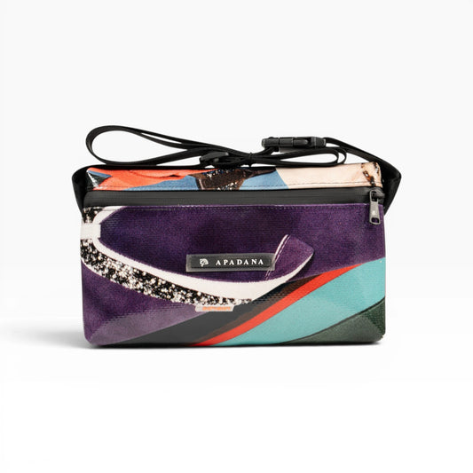 4-Ekig Bauchtasche aus recycelter LKW-Plane | Unisex | Crossbody tragbar | Handgemacht