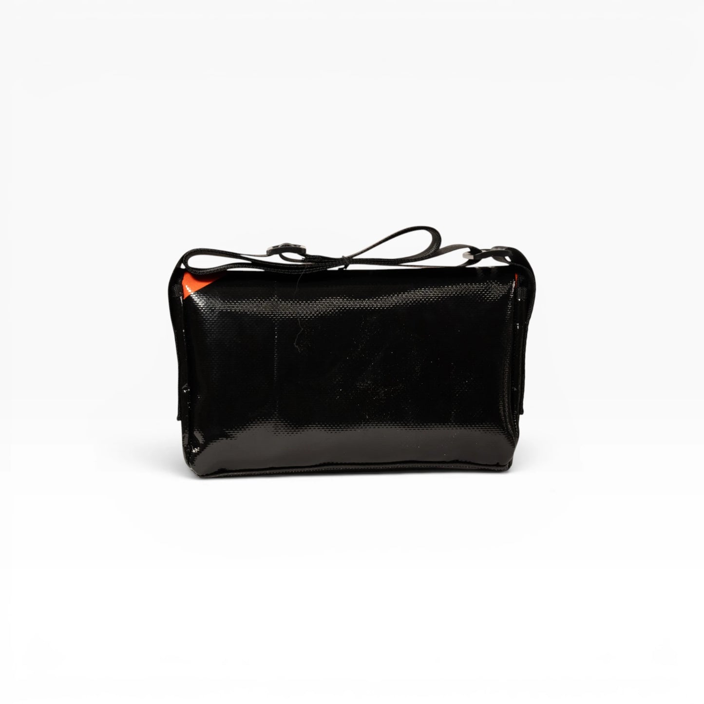 Umhängetasche aus recycelter LKW-Plane | Handgemacht | Unisex | Upcycling Schultertasche