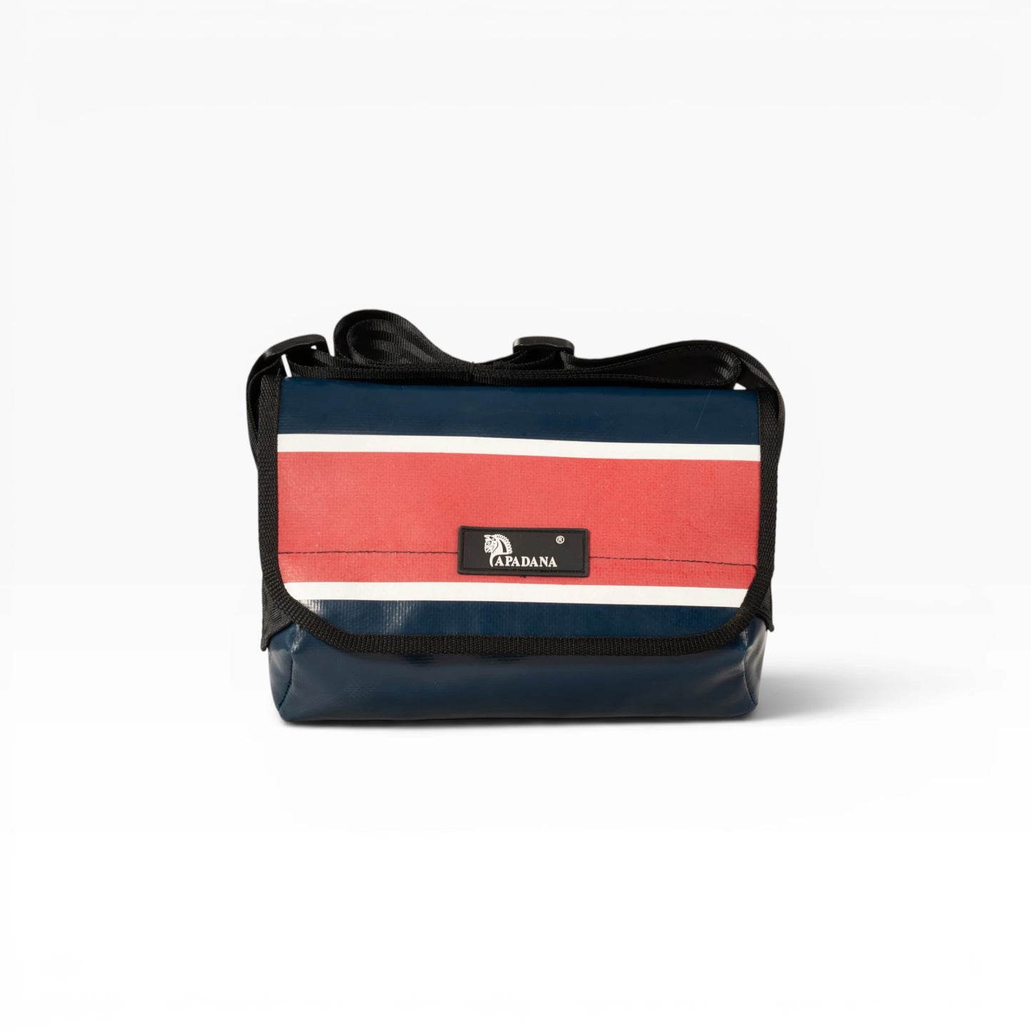 Umhängetasche aus recycelter LKW-Plane | Handgemacht | Unisex | Upcycling Schultertasche