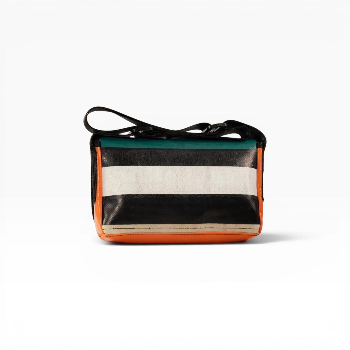 Umhängetasche aus recycelter LKW-Plane | Handgemacht | Unisex | Upcycling Schultertasche