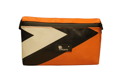 4-Ekig Bauchtasche aus recycelter LKW-Plane | Unisex | Crossbody tragbar | Handgemacht