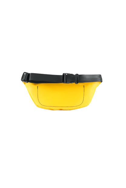 Handgemachte Bauchtasche aus recycelter LKW-Plane – Unikat & wasserabweisend