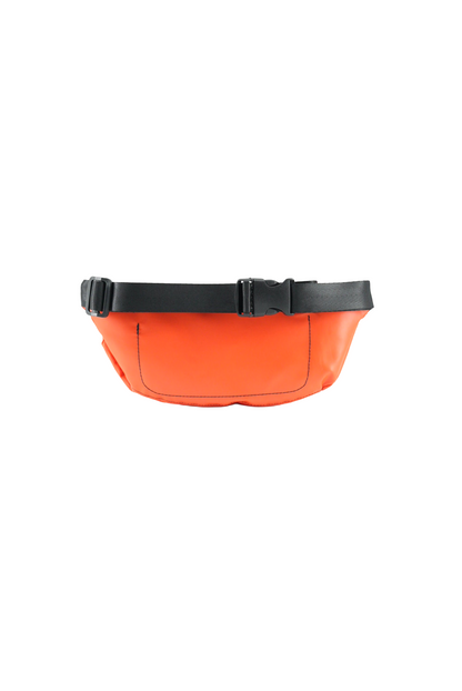 Handgemachte Bauchtasche aus recycelter LKW-Plane – Unikat & wasserabweisend