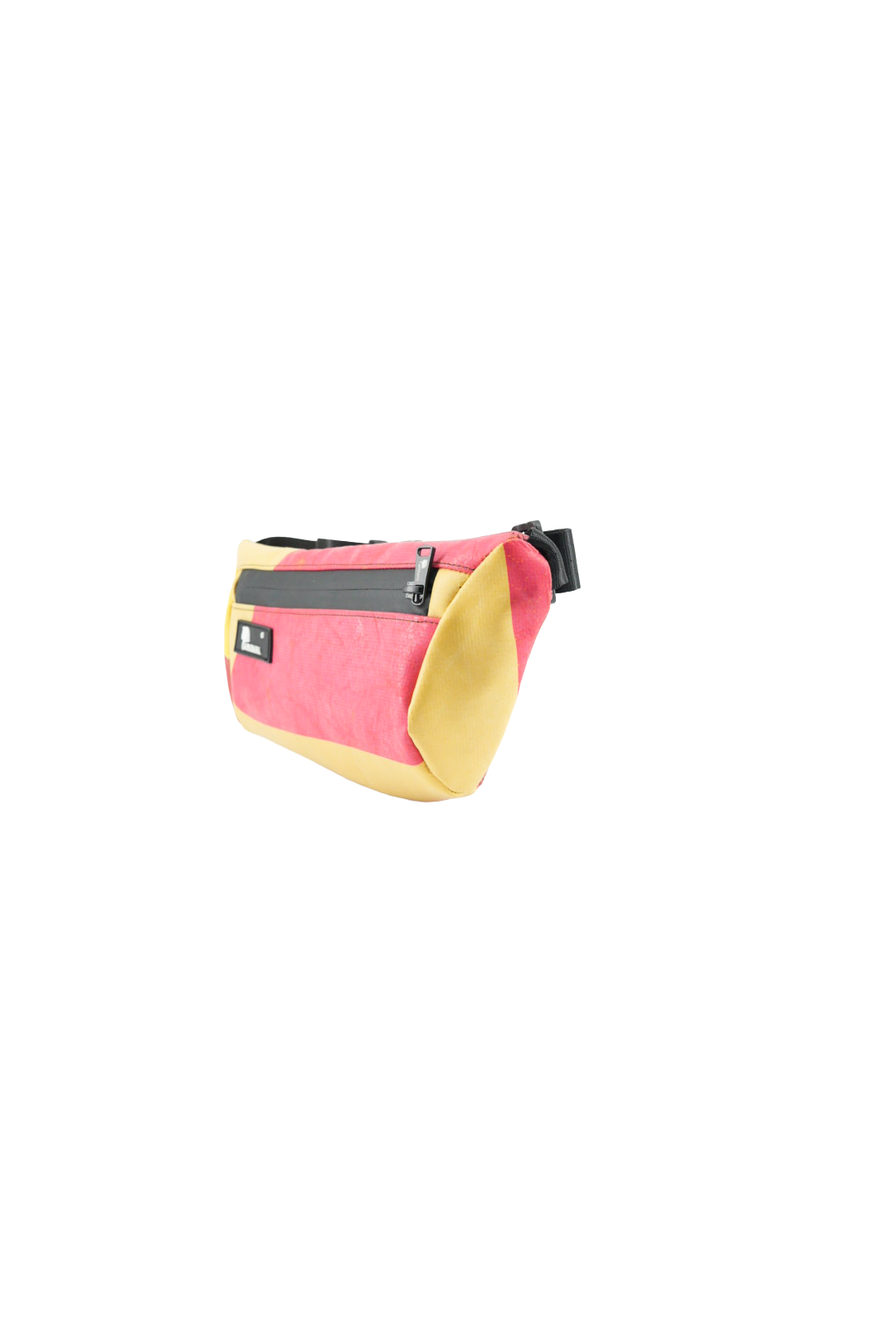 Handgemachte Bauchtasche aus recycelter LKW-Plane – Unikat & wasserabweisend