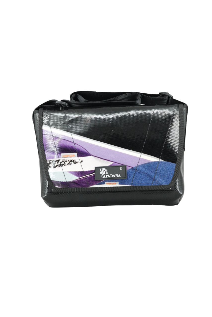 Laptop Tasche aus recycelter LKW-Plane | 13–14 Zoll | Handgemacht | Umhängetasche Unisex