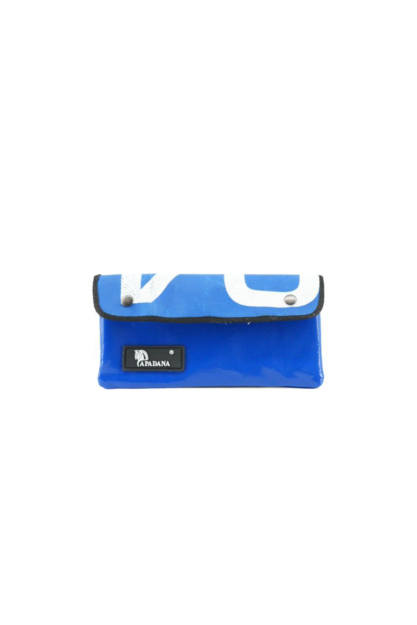 Portemonnaie aus recycelter LKW-Plane | Mit Reißverschlussfach | Unisex | Handgemacht | Auch als Tabaktasche nutzbar