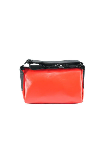 Upcycling Bauchtasche aus LKW-Plane – Unisex Crossbody Bag – 3 Fächer