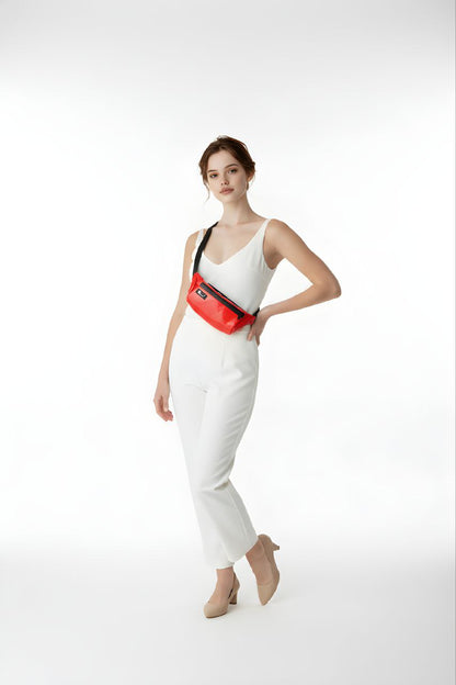 Handgemachte Bauchtasche aus recycelter LKW-Plane – Unikat & wasserabweisend