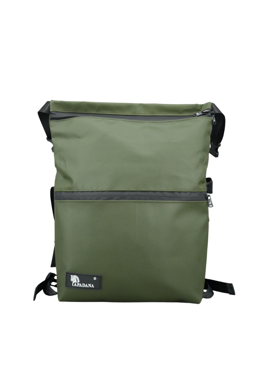 Rolltop Umhängetasche aus recycelter LKW-Plane