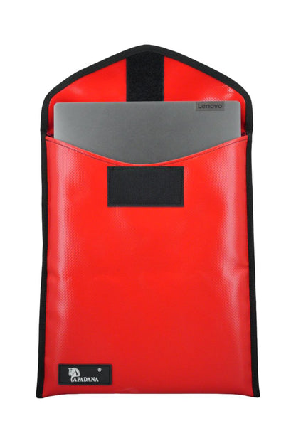 Laptop Tasche 10–13 Zoll aus recycelter LKW-Plane | Handgemachte Notebook Hülle