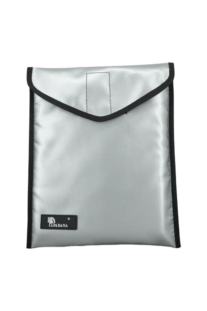 Laptop Tasche 10–13 Zoll aus recycelter LKW-Plane | Handgemachte Notebook Hülle