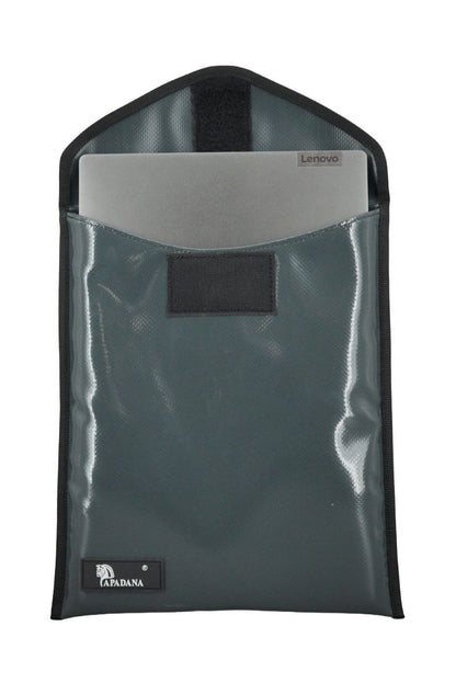 Laptop Tasche 10–13 Zoll aus recycelter LKW-Plane | Handgemachte Notebook Hülle