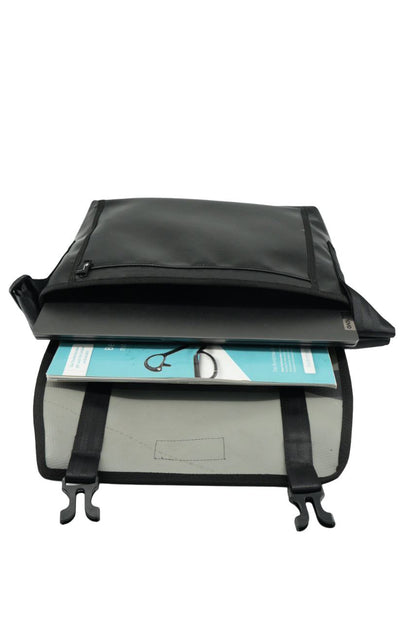 Laptop Tasche aus recycelter LKW-Plane | 13–14 Zoll | Handgemacht | Umhängetasche Unisex