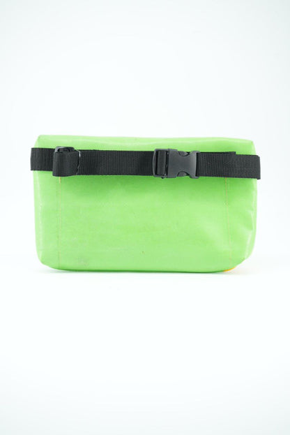 4-Ekig Bauchtasche aus recycelter LKW-Plane | Unisex | Crossbody tragbar | Handgemacht