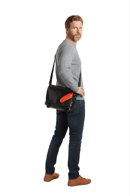 Laptop Tasche aus recycelter LKW-Plane | 13–14 Zoll | Handgemacht | Umhängetasche Unisex