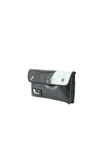 Portemonnaie aus recycelter LKW-Plane | Mit Reißverschlussfach | Unisex | Handgemacht | Auch als Tabaktasche nutzbar
