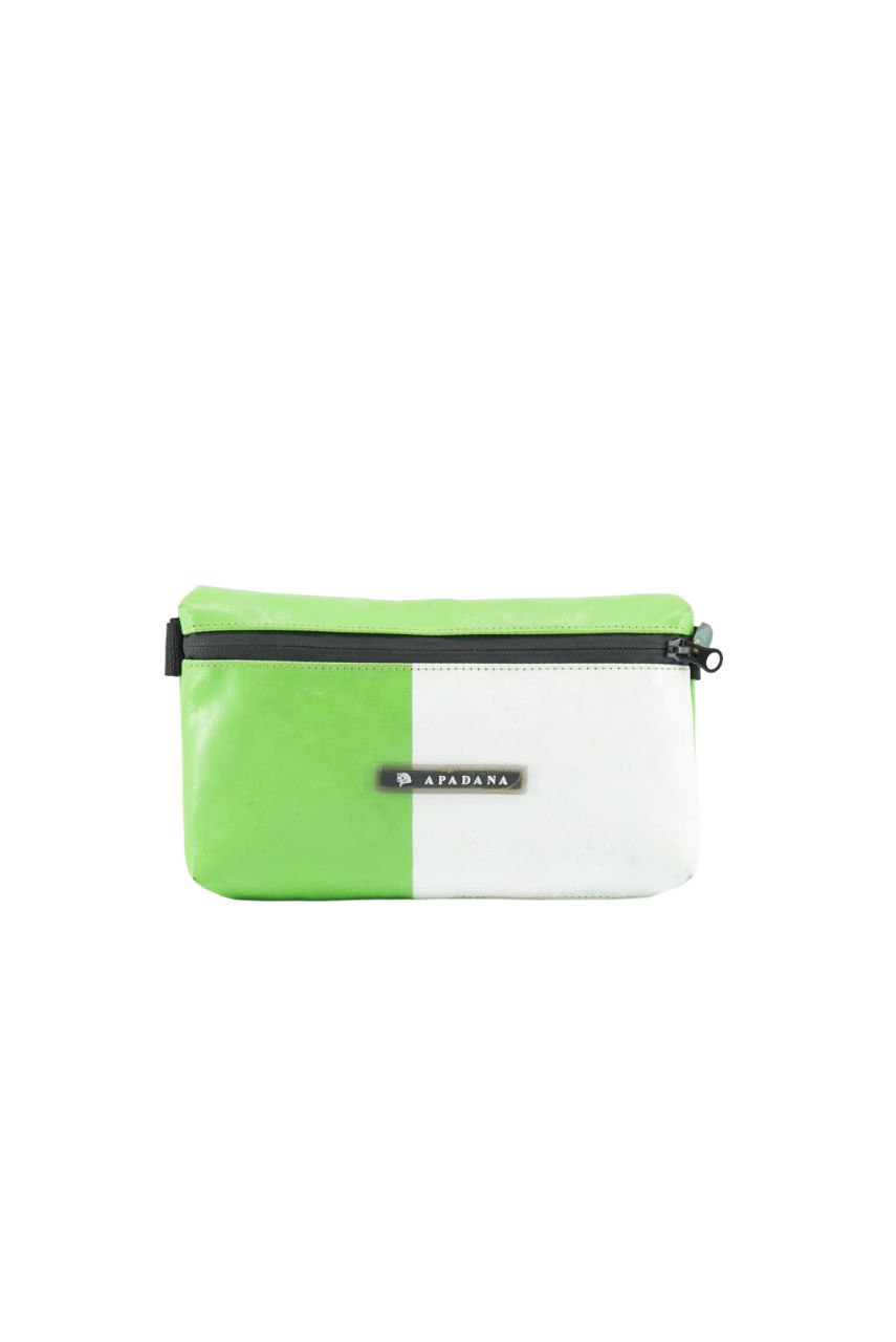 4-Ekig Bauchtasche aus recycelter LKW-Plane | Unisex | Crossbody tragbar | Handgemacht